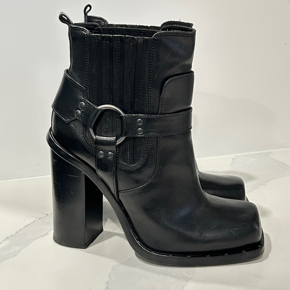 Diesel Black Gold Square-Toe Heeled Harness Ankle Boots - Picture 7 of 16